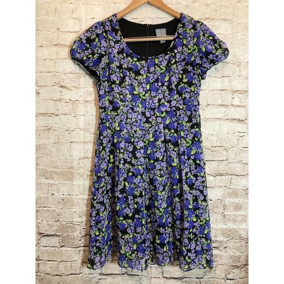 Rabbit Babydoll Dress Womens 8 Purple Floral Short Sleeve Flowy Fit & Flare - Picture 1 of 15